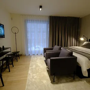  Hotel Qstay Good Living Belgia